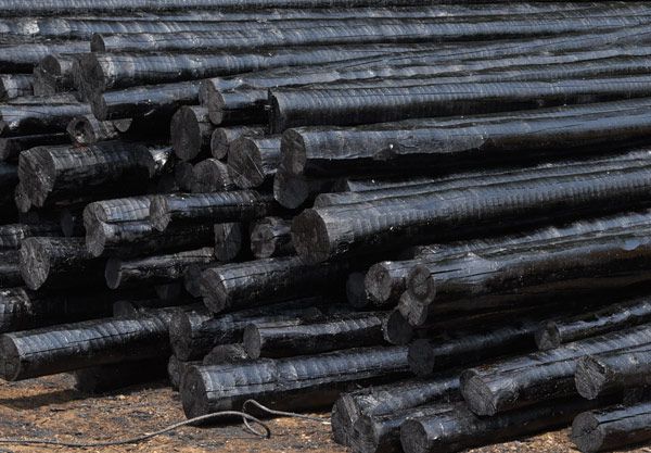 葫芦岛优质防腐木杆天泽公司生产防腐电杆